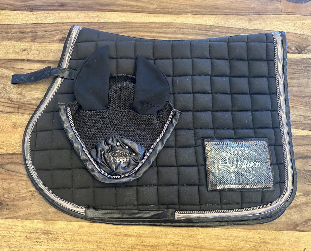 Kentaur naxos a další věci na prodej 