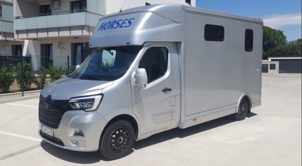 Dlouhodobý pronájem Renault Master